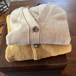 *DAMAGED* wool cardigans for crafts